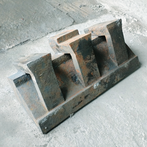 Rubber & Mn-Cr alloy cast composite liner for SAG mill in Mining 