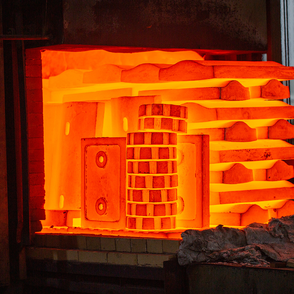  Alloy cast Knife Hammer & liner of metal crusher /grinder for Metal & Waste materials recycling